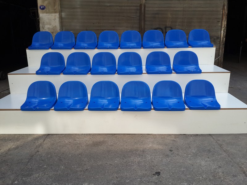 Çatısız Tribünler ve Banklar